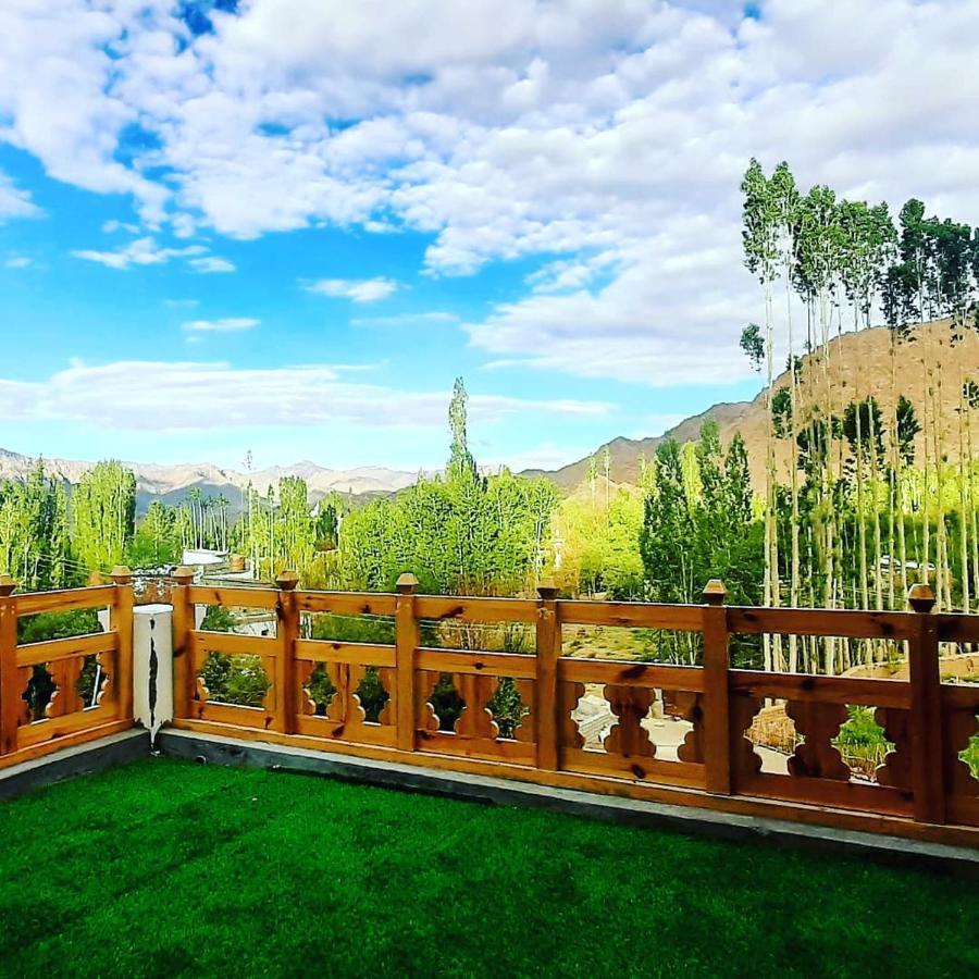 Ladakh Country Inn Leh Extérieur photo