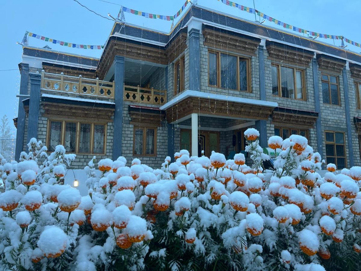 Ladakh Country Inn Leh Extérieur photo